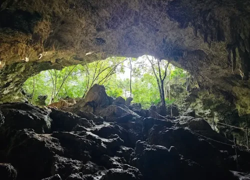 Kuza Cave Experience